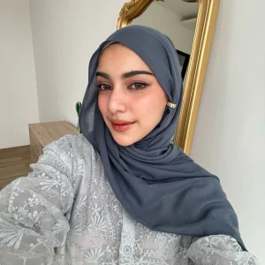 NAMIRA VOAL SHAWL